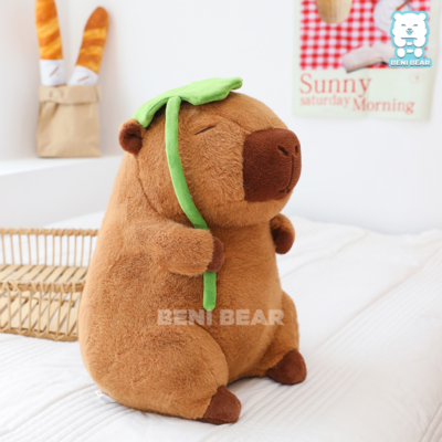 Chuột Bông Capybara Cầm Lá