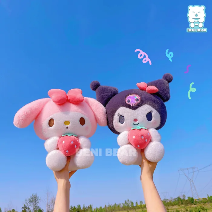 Kuromi Ôm Dâu Tây