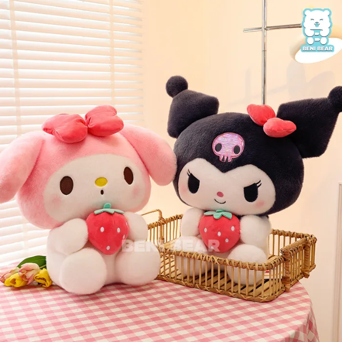 Kuromi Ôm Dâu Tây