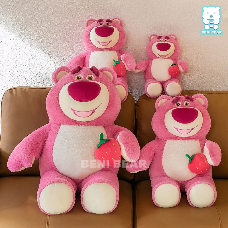 Gấu Lotso Cầm Dâu Tây
