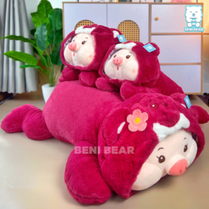 Heo Cosplay Lotso Nằm