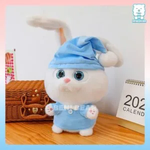Cận cảnh gấu bông Thỏ SnowBall Mặc Pijama – Lông mềm mại, tai dài đáng yêu, chất liệu cao cấp an toàn.