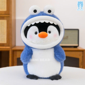 Gấu bông cánh cụt cosplay cá mập màu xanh đáng yêu, dáng ngồi ú nu, má hồng siêu cưng