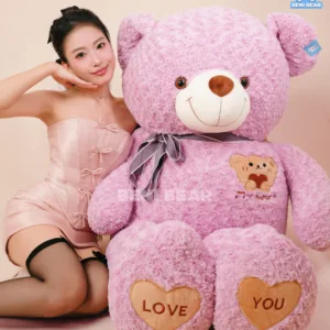 Gấu ngồi ngoan như cục bông khổng lồ – ôm là thấy yêu rồi đó!