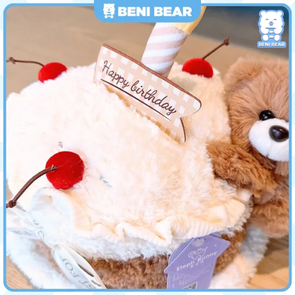 Gấu Teddy Bánh Kem Độc Đáo: Mang niềm vui đến cho người thân yêu của bạn.