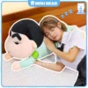 Ôm gối Cu Shin là ngủ ngon ngay! Chất liệu mềm mịn giúp bạn đá bay cú stress sau ngày dài làm việc