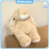 Gấu bông Thỏ Kem Tai Dài phù hợp trang trí theo phong cách nhẹ nhàng, style Hàn Quốc trẻ trung, đơn giản nhưng lại không kém phần xinh xắn.