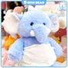 Chi tiết khuôn mặt Voi Baby với đôi tai to, mắt long lanh.